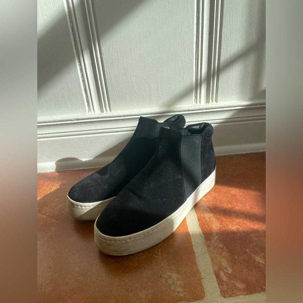 Vince Suede Sneakers